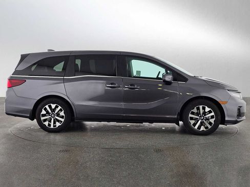 Used 2026 Honda Odyssey EX-L image 2