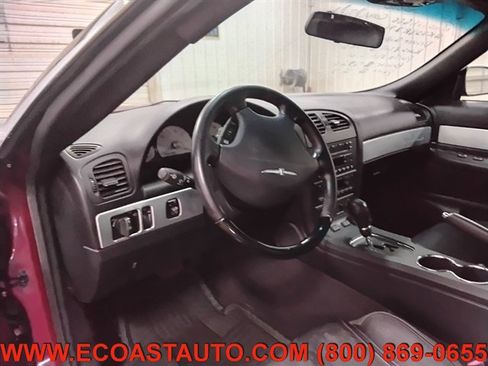 Used 2004 Ford Thunderbird RWD image 11