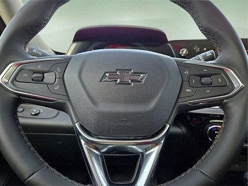 New 2026 Chevrolet Trax ACTIV w/ Sunroof Package image 24