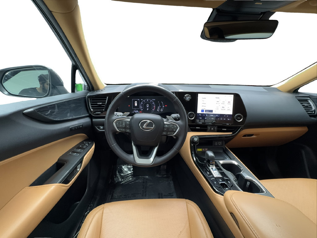 Used 2025 Lexus NX 250 FWD w/ Towing Package (2000 Lbs) image 37