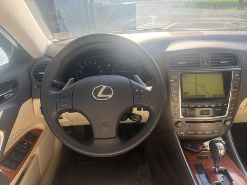 Used 2009 Lexus IS 250 AWD image 13