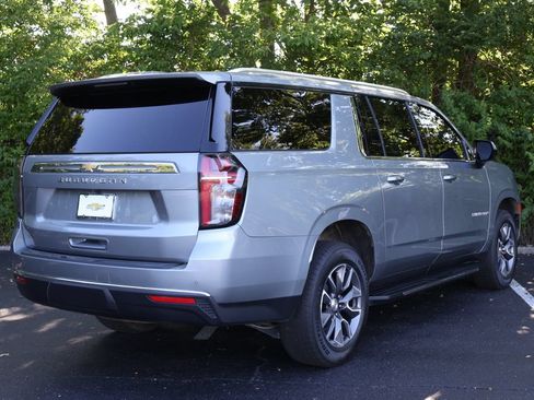 Used 2024 Chevrolet Suburban LS w/ Driver Alert Package AWD/4WD image 10