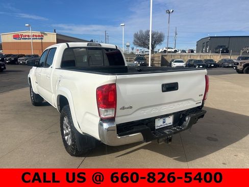 Used 2016 Toyota Tacoma SR5 w/ SR5 Appearance Package (SN) image 6