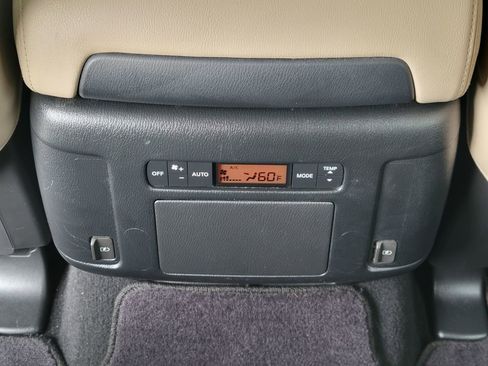 Used 2019 Nissan Armada SL w/ Premium Package image 19