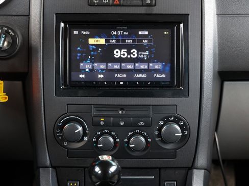 Used 2006 Dodge Magnum R/T w/ Convenience Group II RWD image 35
