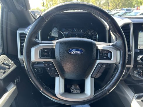 Used 2017 Ford F150 Lariat w/ Equipment Group 501A Mid AWD/4WD image 19