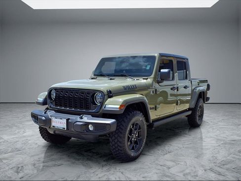 Used 2025 Jeep Gladiator Willys image 3