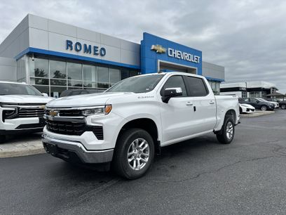 New 2025 Chevrolet Silverado 1500 LT
