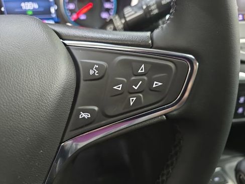 Used 2024 Chevrolet Equinox LT w/ LPO, Floor Liner Package image 19