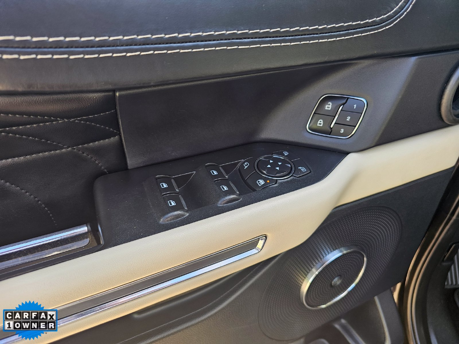Used 2021 Ford Expedition Max Platinum AWD/4WD image 12