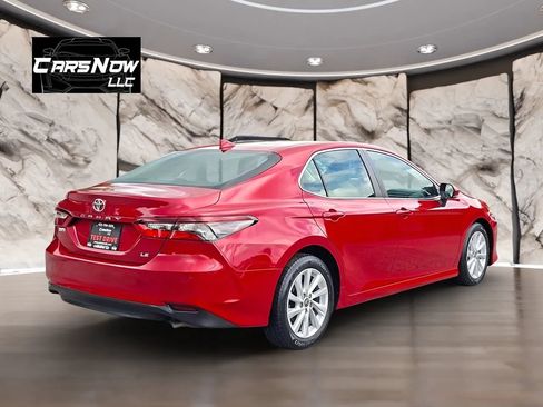 Used 2023 Toyota Camry LE w/ Convenience Package FWD image 6