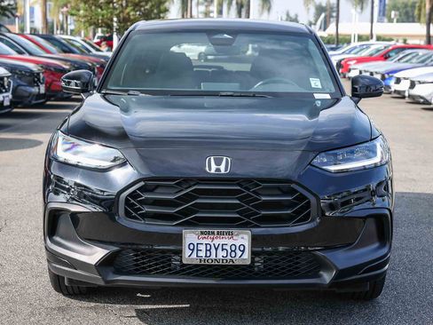 Certified 2023 Honda HR-V Sport image 2