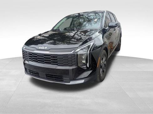 Certified 2026 Kia Sportage LX w/ LX Convenience Package image 9