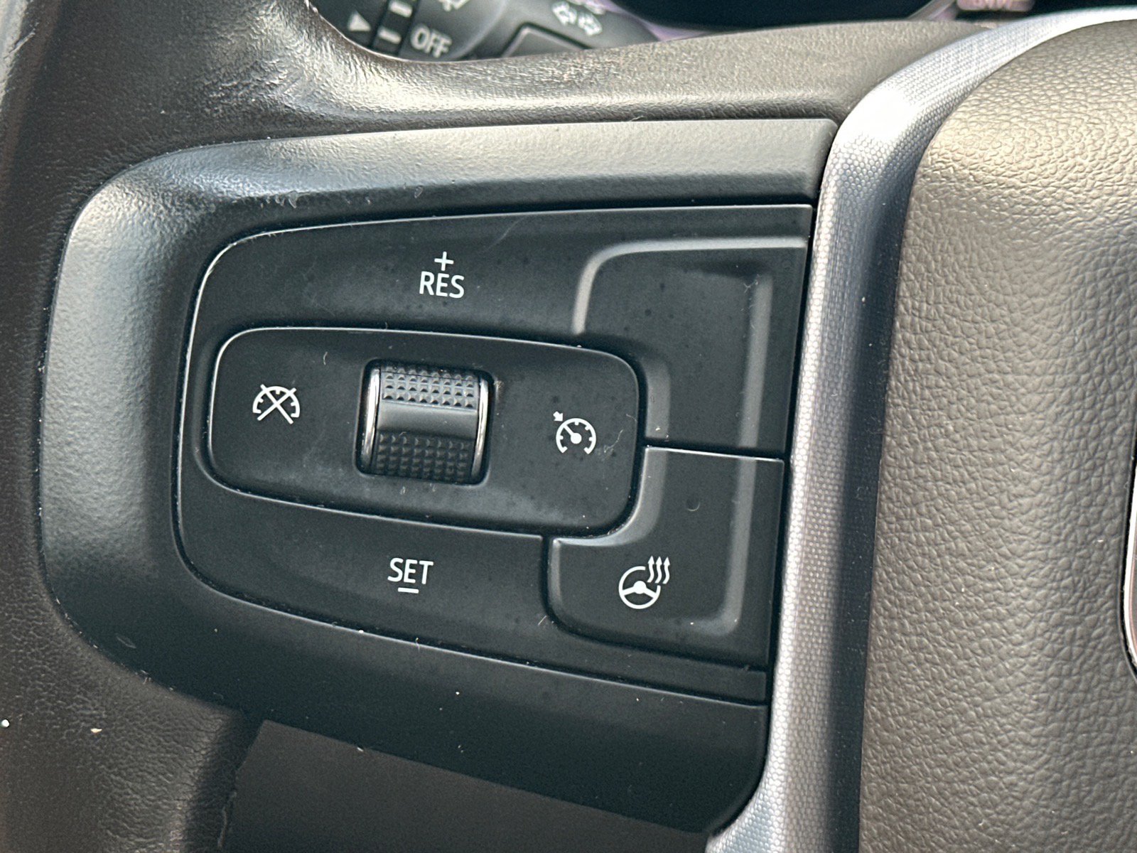 Used 2019 GMC Sierra 1500 SLT w/ SLT Premium Package RWD image 14