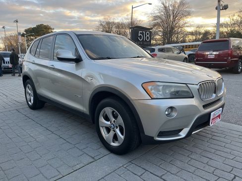 Used 2011 BMW X3 xDrive28i image 4
