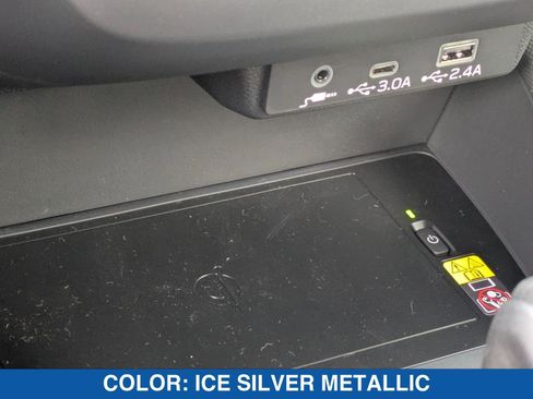 Certified 2025 Subaru Forester Premium image 26