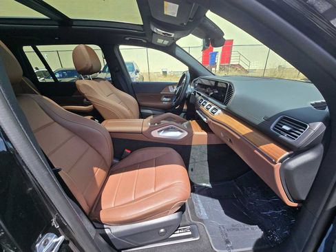 Used 2026 Mercedes-Benz GLS 450 4MATIC image 13