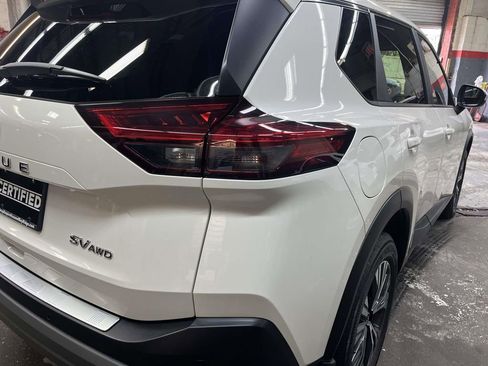 Used 2023 Nissan Rogue SV image 12