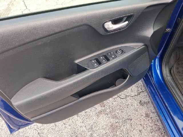 Used 2018 Kia Rio S FWD image 13