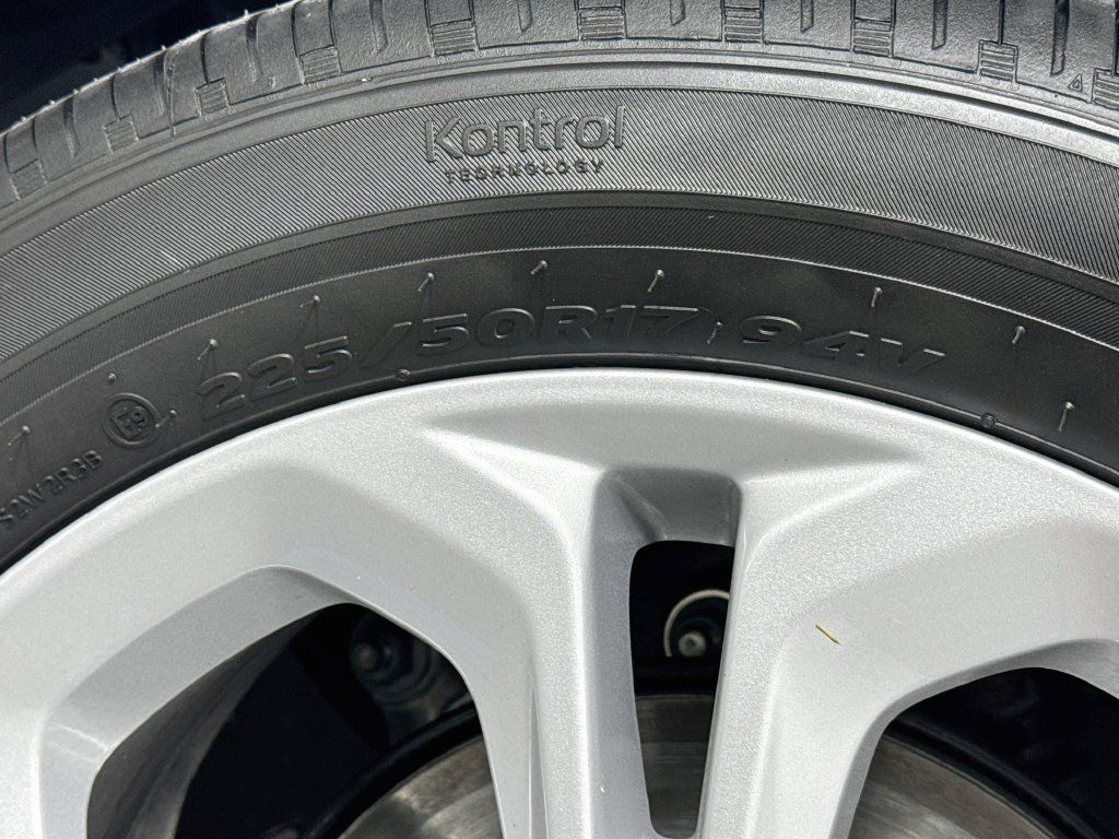 New 2026 Honda Accord LX image 39