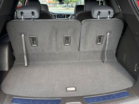 Used 2023 Buick Enclave Essence w/ Experience Buick Package FWD image 23