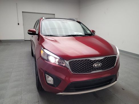 Used 2016 Kia Sorento SX image 14