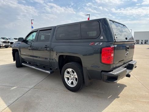 Used 2018 Chevrolet Silverado 1500 LT w/ All Star Edition image 3