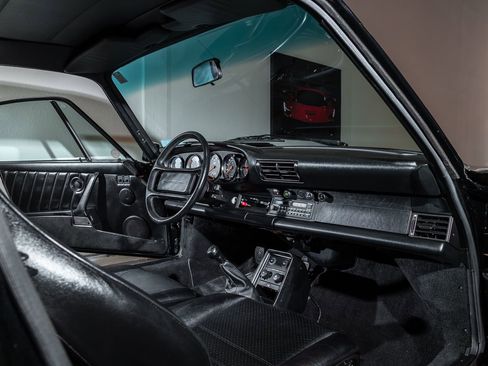 Used 1988 Porsche 911 Carrera image 42