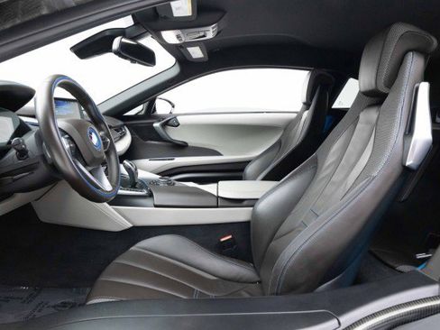 Used 2016 BMW i8 image 24