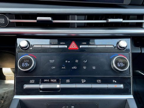 Used 2026 Hyundai Santa Fe SE image 15