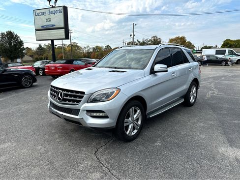 Used 2013 Mercedes-Benz ML 350 4MATIC w/ Premium 1 Pkg image 8