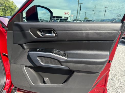 Used 2022 Nissan Pathfinder SL w/ SL Premium Package FWD image 37