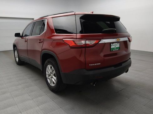 Used 2020 Chevrolet Traverse LT image 5