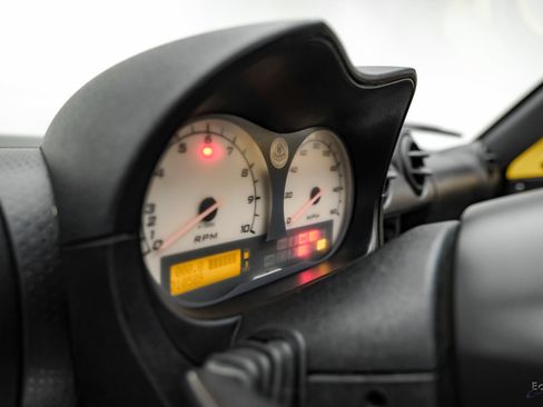 Used 2005 Lotus Elise RWD image 46
