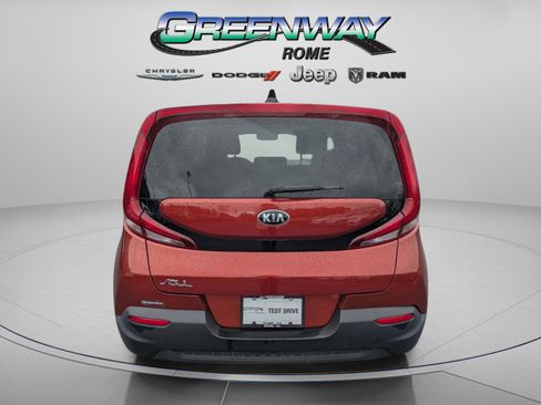 Used 2021 Kia Soul LX image 6