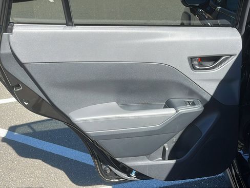 Certified 2024 Subaru Crosstrek 2.0i Premium image 20