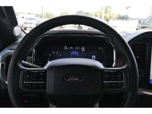 Used 2025 Ford F150 Lariat w/ Equipment Group 501A Mid AWD/4WD image 17