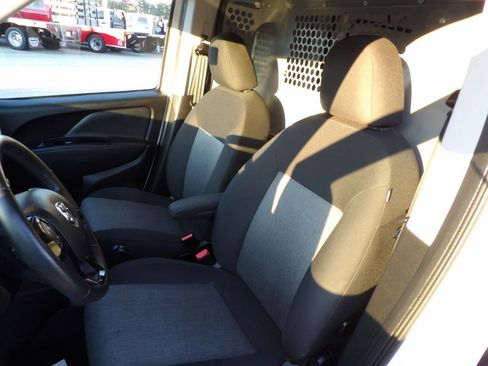 Used 2021 RAM ProMaster City Tradesman SLT image 16