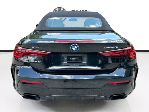 Certified 2025 BMW 440i xDrive Convertible w/ Premium Package image 6