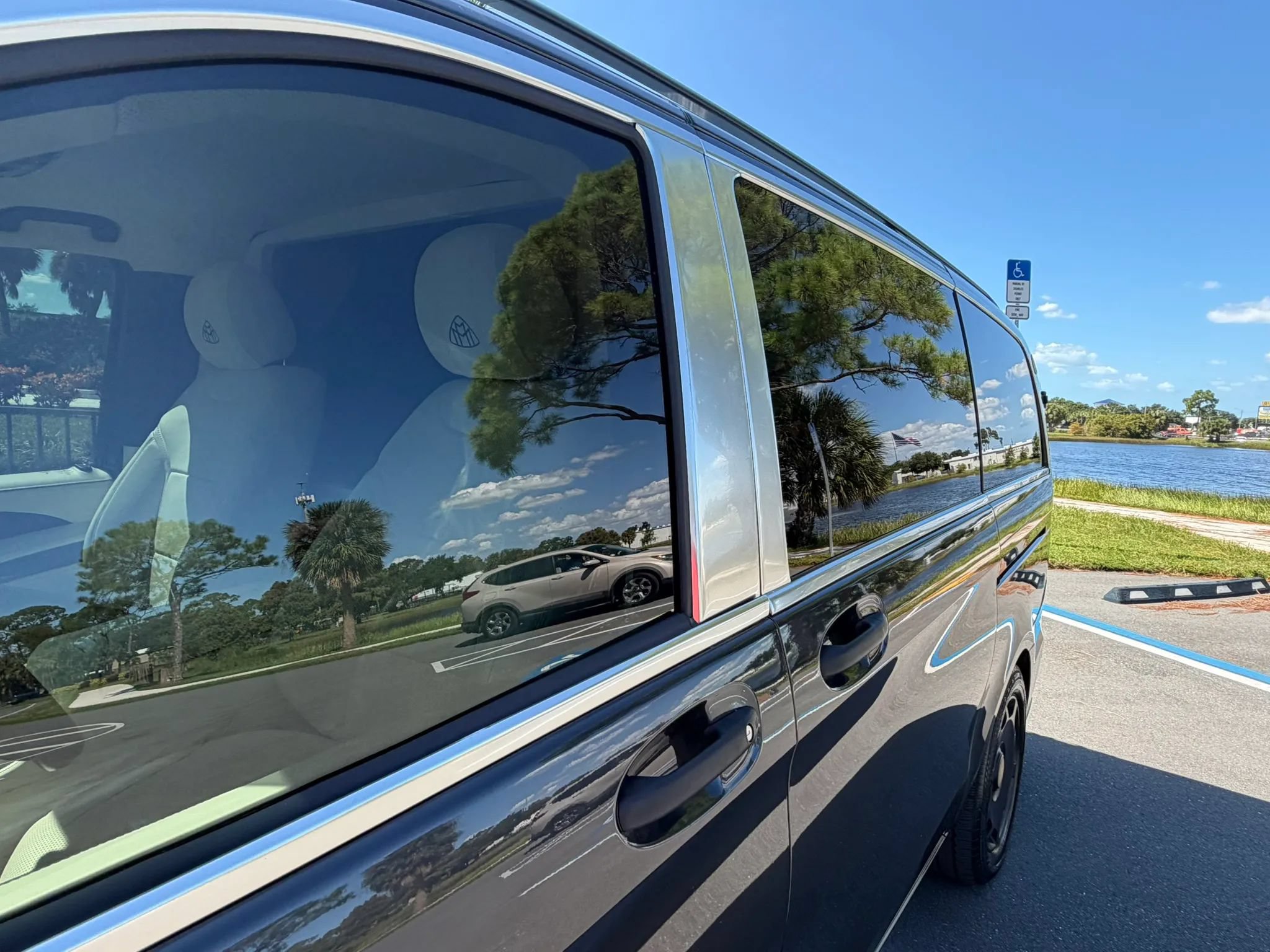 Used 2021 Mercedes-Benz Metris Passenger w/ Premium Safety Package image 13
