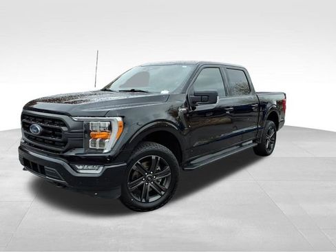 Certified 2022 Ford F150 XLT w/ Equipment Group 302A High image 2