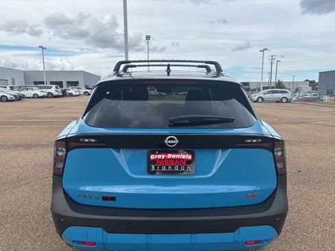 New 2026 Nissan Kicks SR w/ SR Premium Package image 3