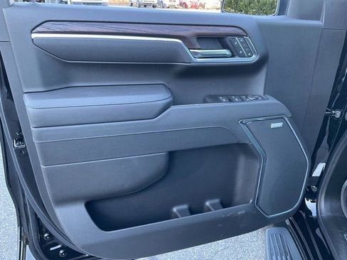 New 2026 GMC Sierra 1500 SLT w/ SLT Premium Plus Package AWD/4WD image 4