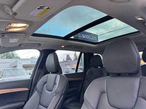 Certified 2025 Volvo XC90 B6 Plus w/ Protection Package Premier image 22