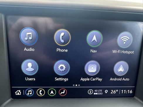 Certified 2023 GMC Acadia Denali w/ Denali Ultimate Package image 29