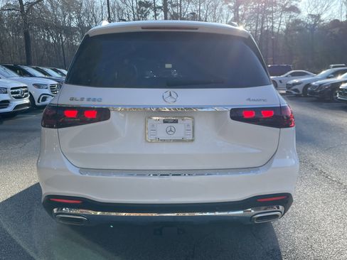 Certified 2025 Mercedes-Benz GLS 580 4MATIC image 7