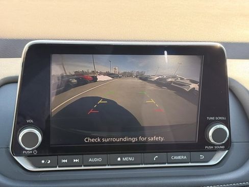 Certified 2023 Nissan Rogue S image 35