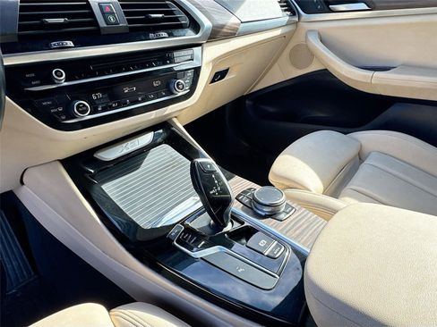 Used 2019 BMW X3 sDrive30i w/ Driving Assistance Package image 10