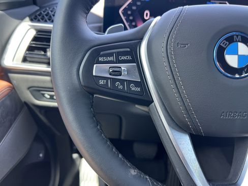 Used 2026 BMW X5 xDrive50e AWD/4WD image 19
