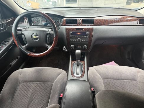 Used 2016 Chevrolet Impala LT image 15
